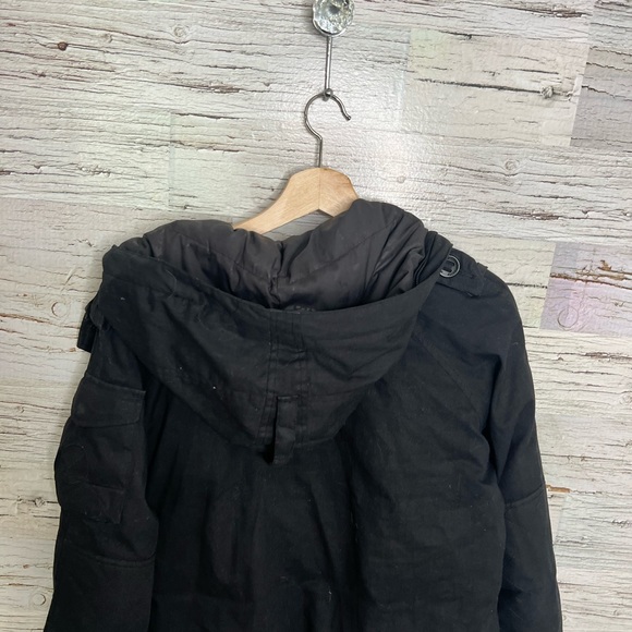 Aritzia community puffer black jacket size medium - Picture 12 of 13